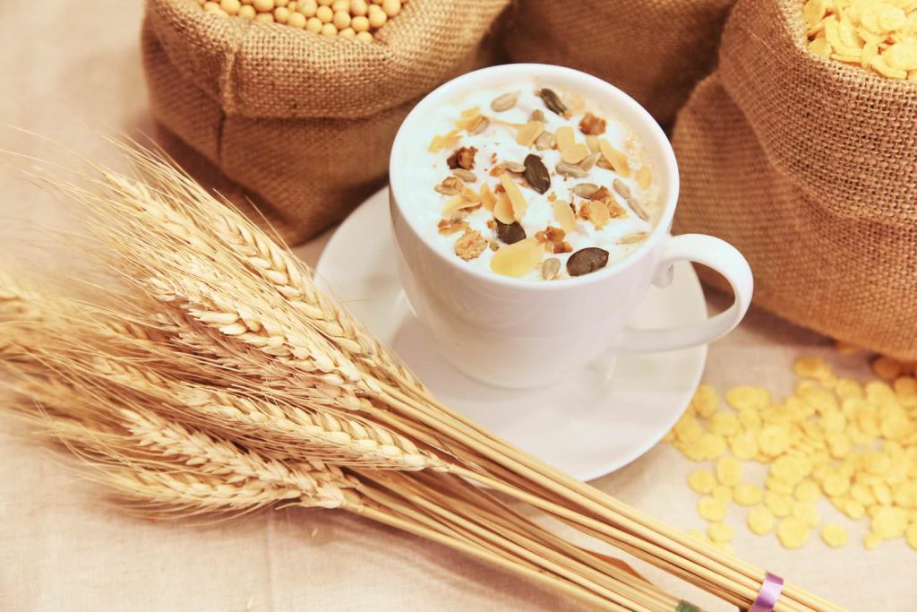 Cereal food grain healthy fibres